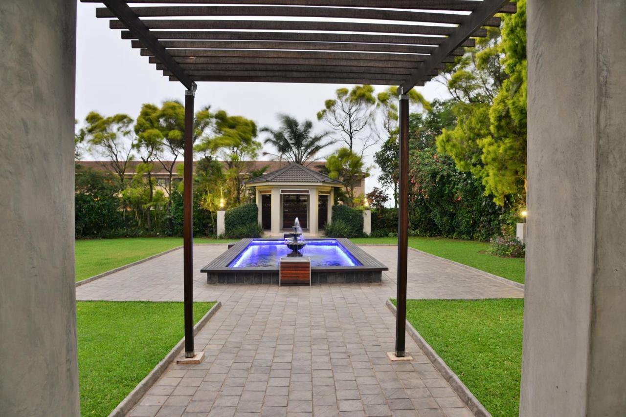 Bon Hotel Empangeni Exterior foto